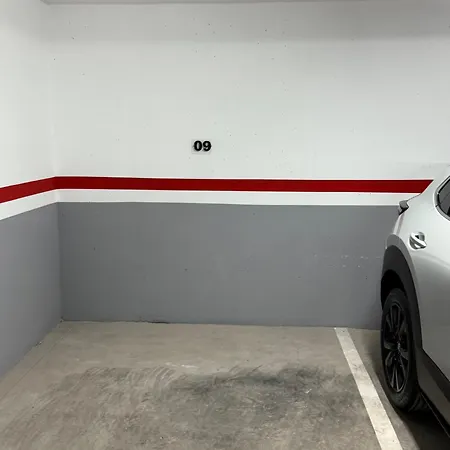 Stunning Sea View With Big Balcony In The Center アパート