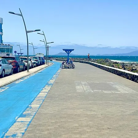 アパート Stunning Sea View With Big Balcony In The Center コラレホ